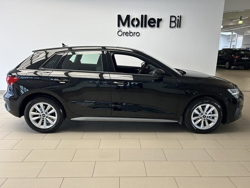 Bild 4 av Audi A3 Sportback 35 TFSI 150hk PROLINE