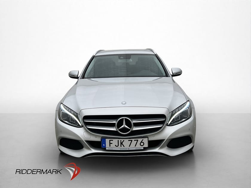Bild 2 av Mercedes-Benz C 220 T d 4MATIC P-Sensorer Halvskinn Dragkrok