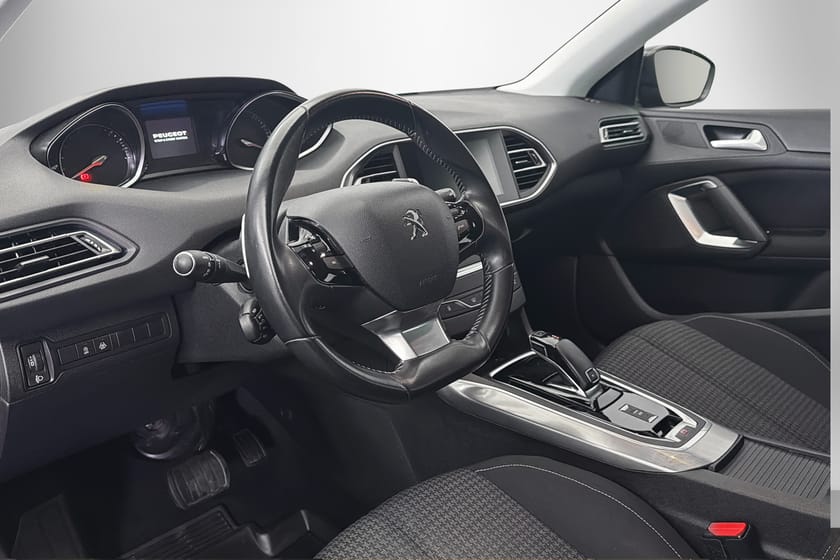 Bild 4 av Peugeot 308 1.2 PURETECH|130|EAT|DRAG|P-SENS|KAMREM BYTT|P-SENS