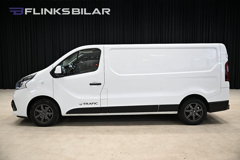 Bild 2 av Renault Trafic Skåpbil dCi 125HK L2 Inredd|Drag|Värmare|GPS|Backkamera|EnÄgare