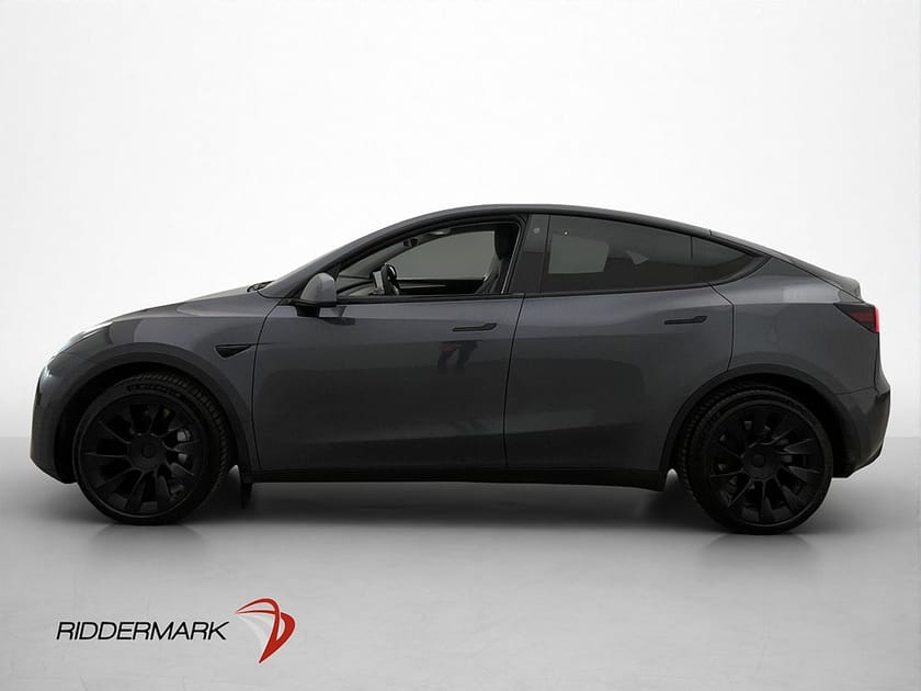 Bild 5 av Tesla Model Y Long Range AWD Autopilot Panorama Dragkrok
