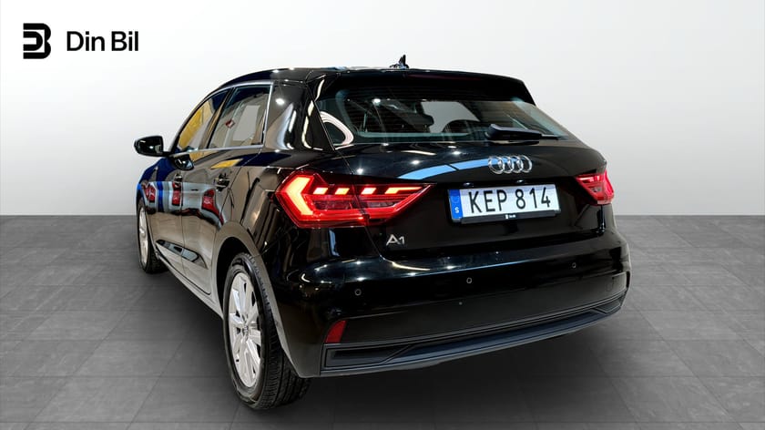 Bild 3 av Audi A1 Sportback 30 TFSI TFSI116 S Tronic Proline Cockpit P-sensorer