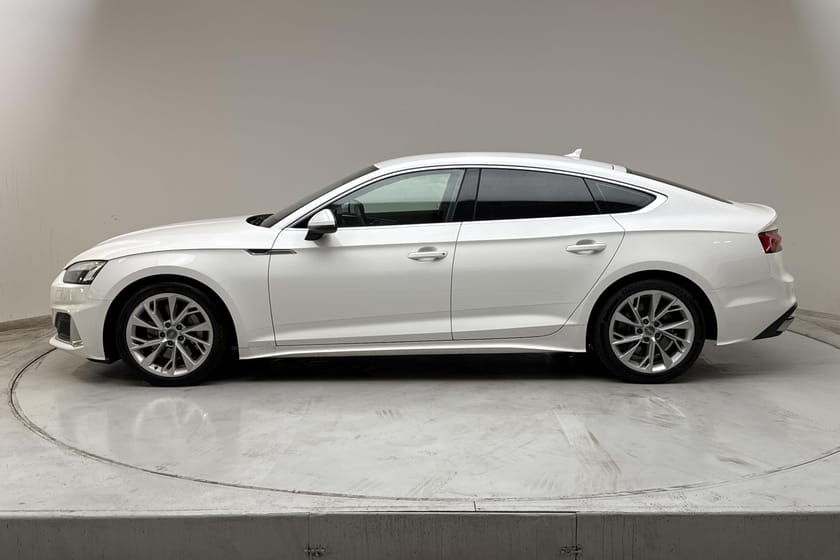 Bild 2 av Audi A5 Sportback 45 TFSI quattro 245hk Proline Matrix