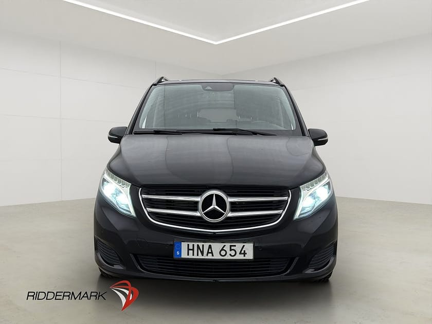 Bild 4 av Mercedes-Benz V 220d 3.1t 220 Lång Avantgarde Värm Drag B-Kam 7-Sits