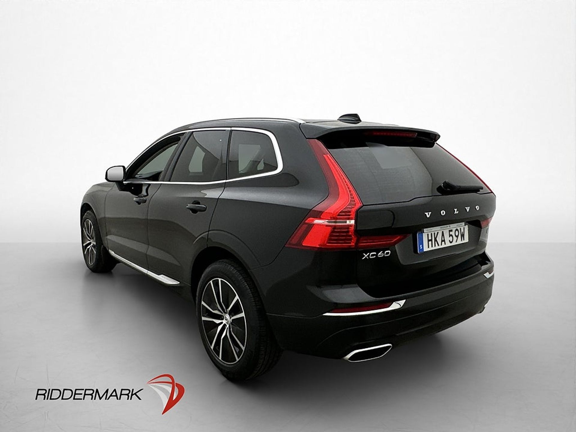 Volvo XC60 B4 AWD Inscription B&W 2020, bild 5/10