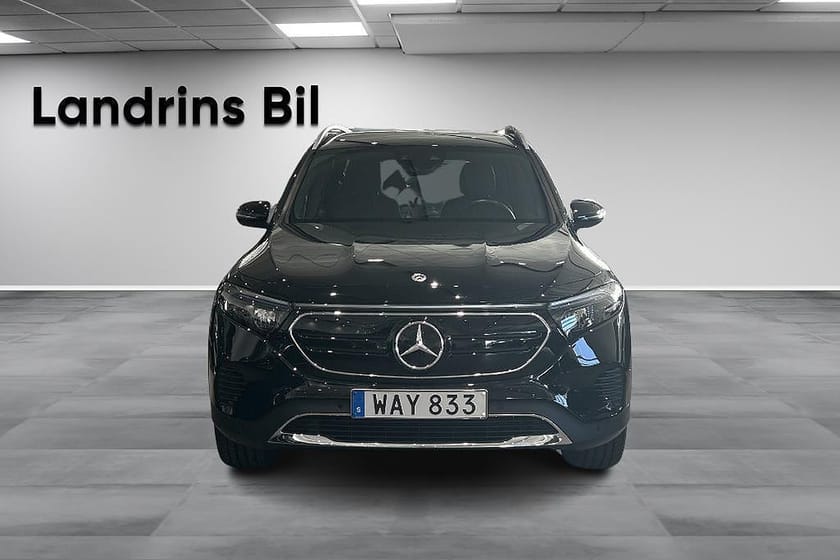 Bild 2 av Mercedes-Benz EQB 300 4MATIC