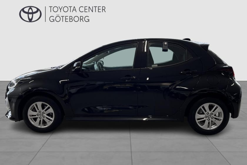 Bild 4 av Toyota Yaris Hybrid 115 1,5 5D ACTIVE KOMFORTPAKET