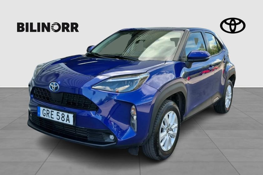 Bild 1 av Toyota Yaris Cross Hybrid 1,5 Active | Vinterhjul | Dragkrok | Motorvärmare |