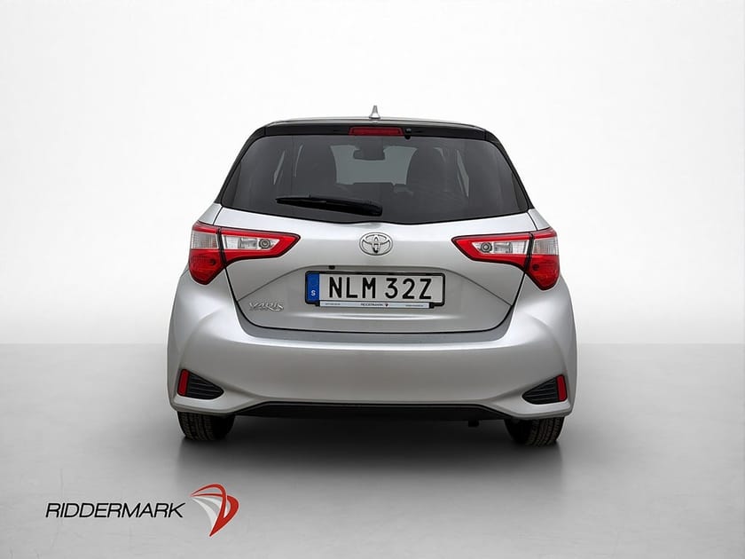 Bild 5 av Toyota Yaris 1.5 VVT-iE 111hk Y20 Kamera Bluetooth Farth.