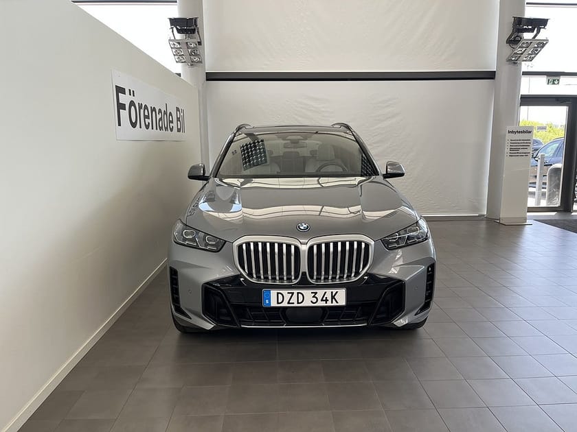 Bild 2 av BMW X5 xDrive50e 3,95 ränta M Sport Drag H/K Panorama