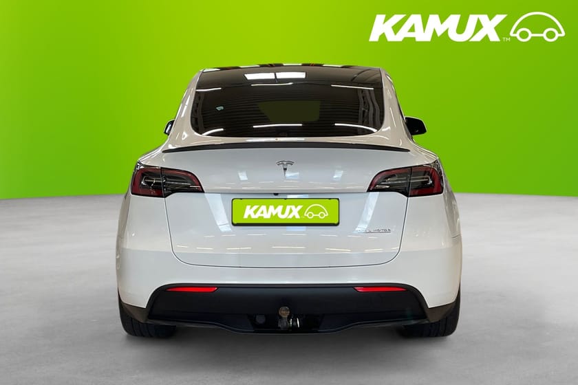 Bild 5 av Tesla Model Y Performance Pano Kamera Navi Drag Moms 534hk