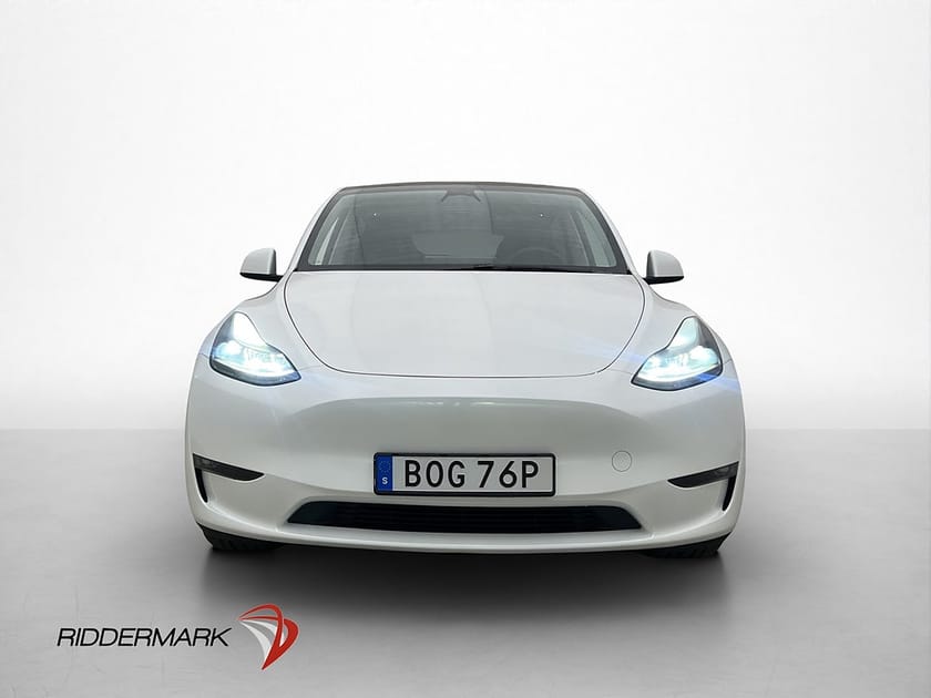 Bild 3 av Tesla Model Y Long Range AWD 514hk Pano Värmepump AP MOMS