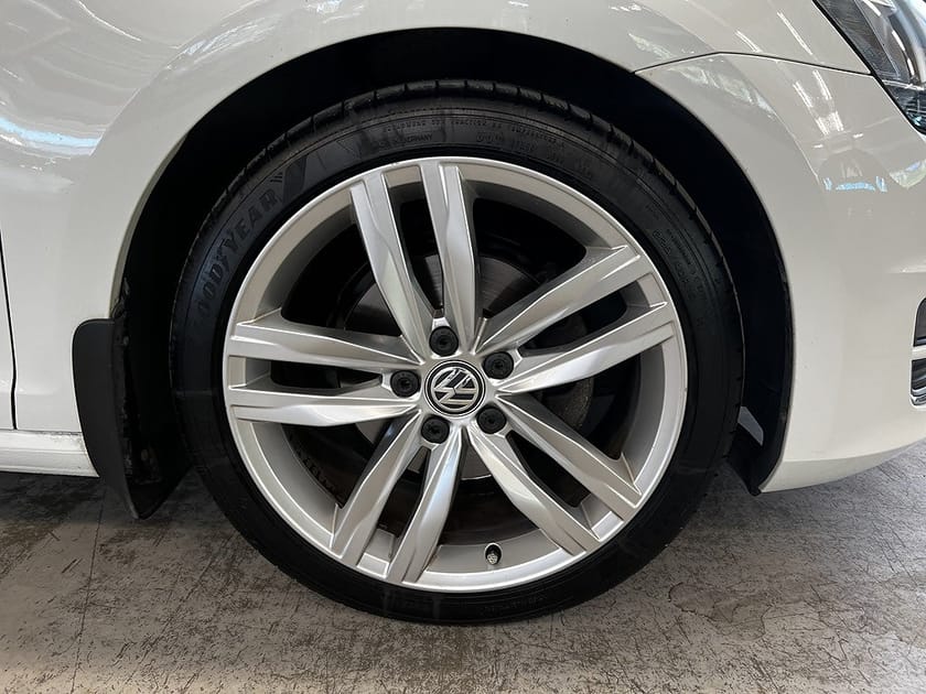 Bild 5 av Volkswagen Golf 1,4 TSI GT 150hk Drag Backkamera