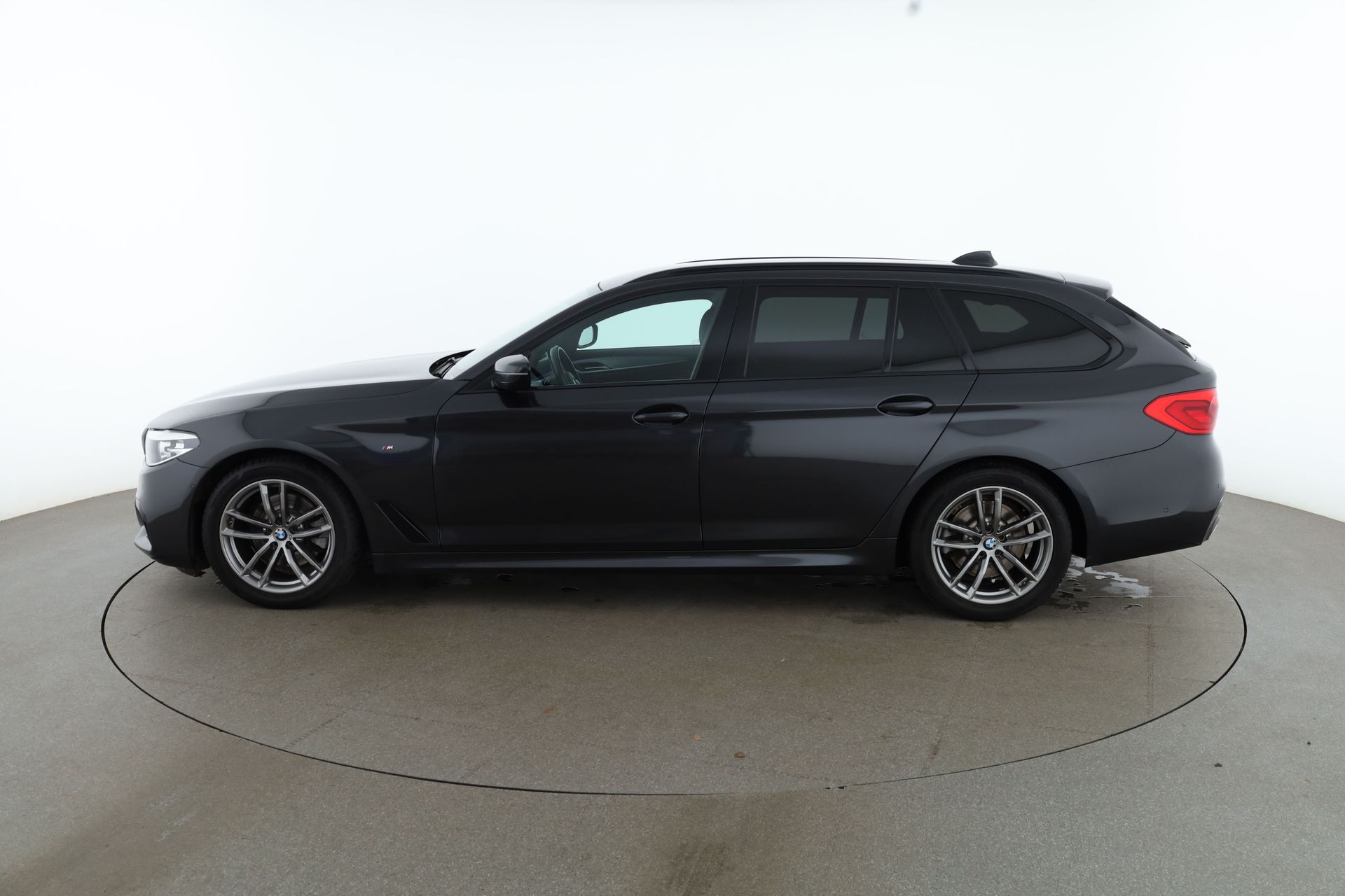 BMW 520 d xDrive M Sport 2020, bild 2/10