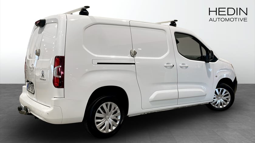 Bild 2 av Peugeot Partner Utökad Last 1.5 130hk | Backkamera | Drag |