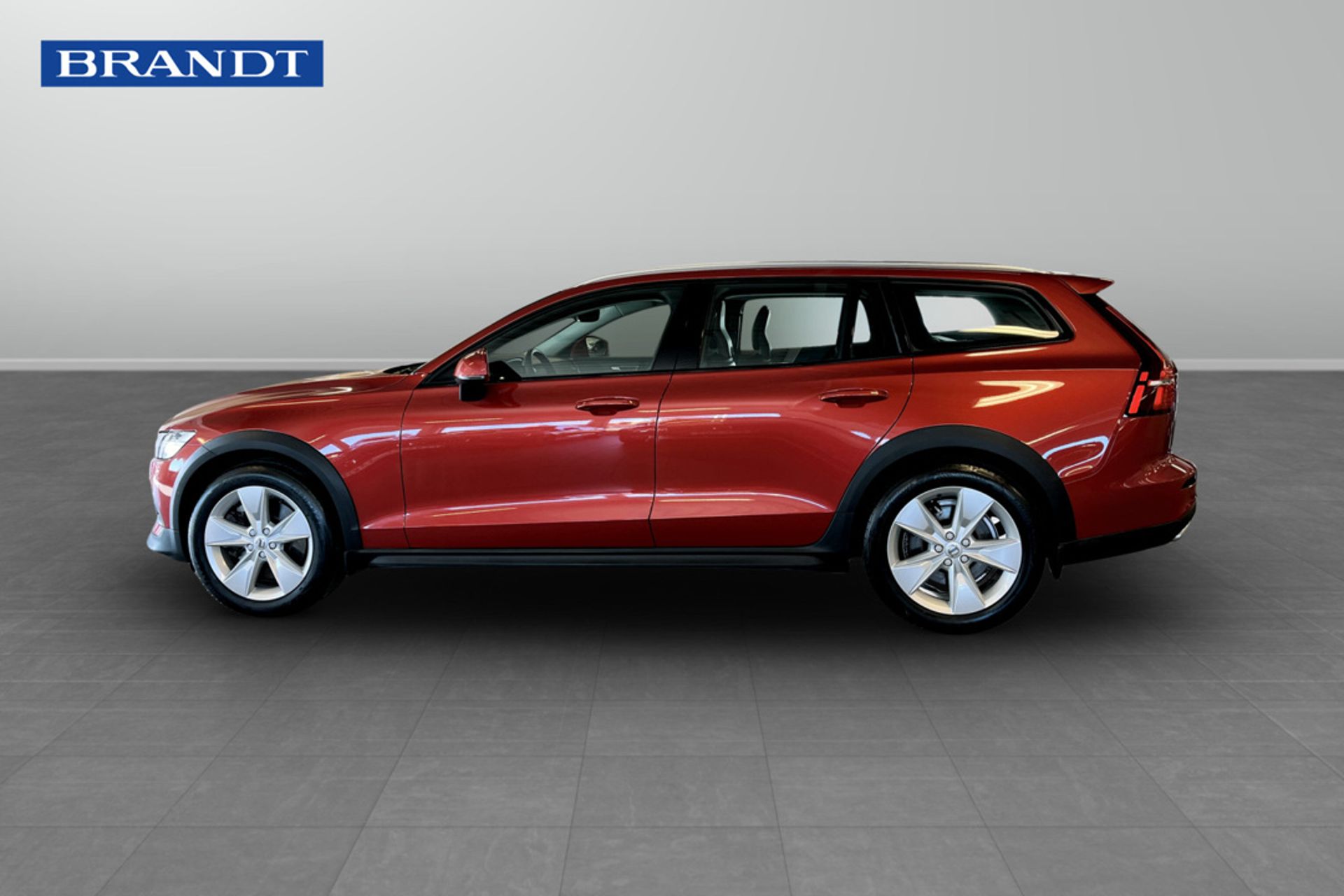 Volvo V60 D4 AWD 2020, bild 3/9
