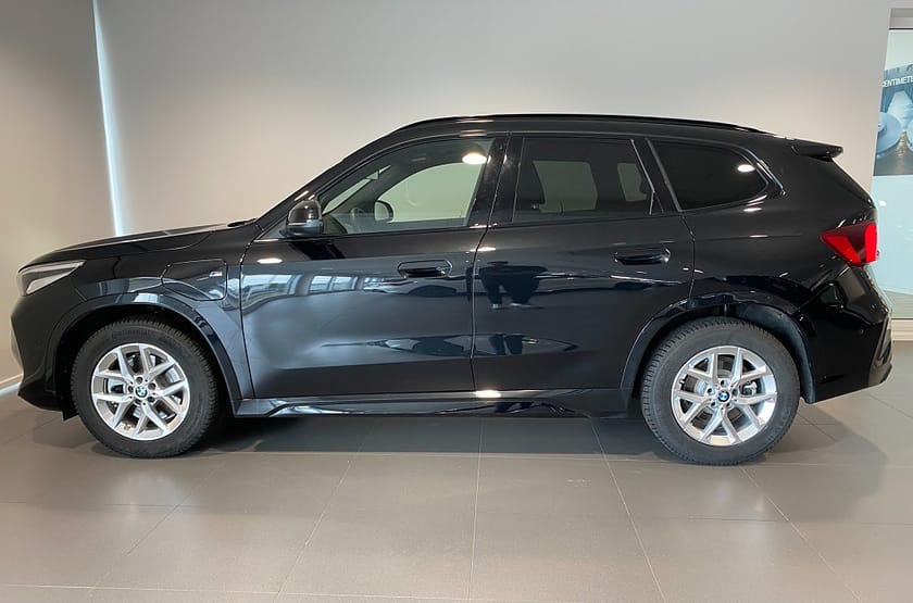 Bild 2 av BMW X1 xDrive25e xDrive 25e 4,95% ränta M-Sportsäten