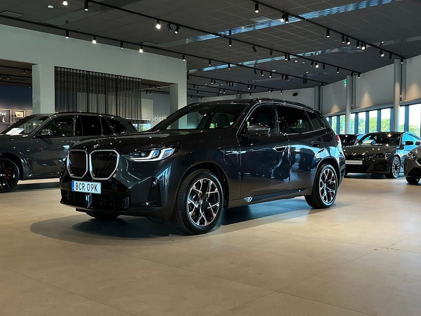 Bild 1 av BMW X3 30e xDrive M Sport D/A Plus Harman/Kardon Rattvärme