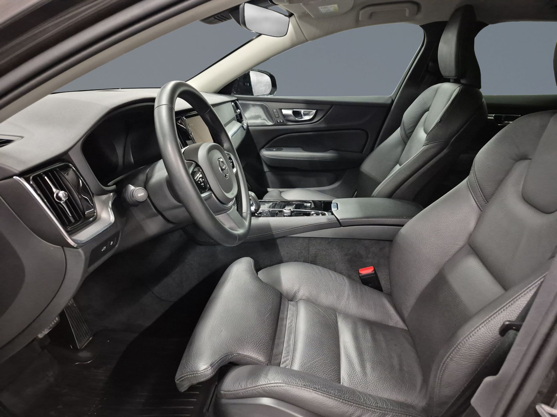 Volvo V60 T6 Plus Dark Nordic 2025, bild 6/10