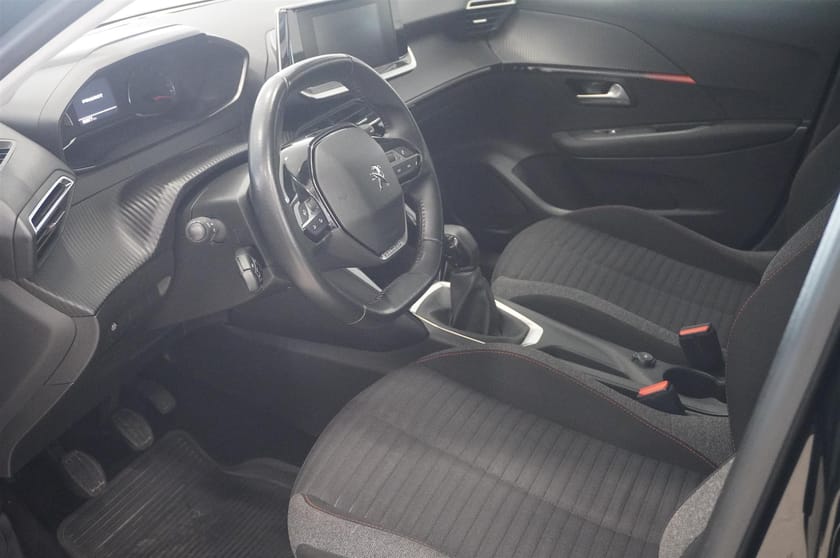 Bild 2 av Peugeot 208