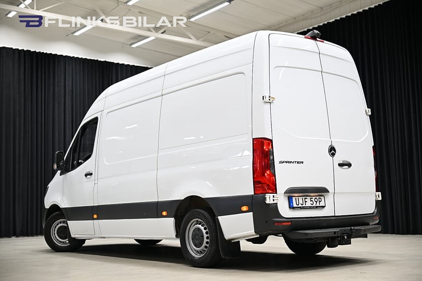 Bild 4 av Mercedes-Benz Sprinter 316 CDI Panel Van Automat|GPS|Backkamera|Drag|Värmare|EnÄgare|Leasbar