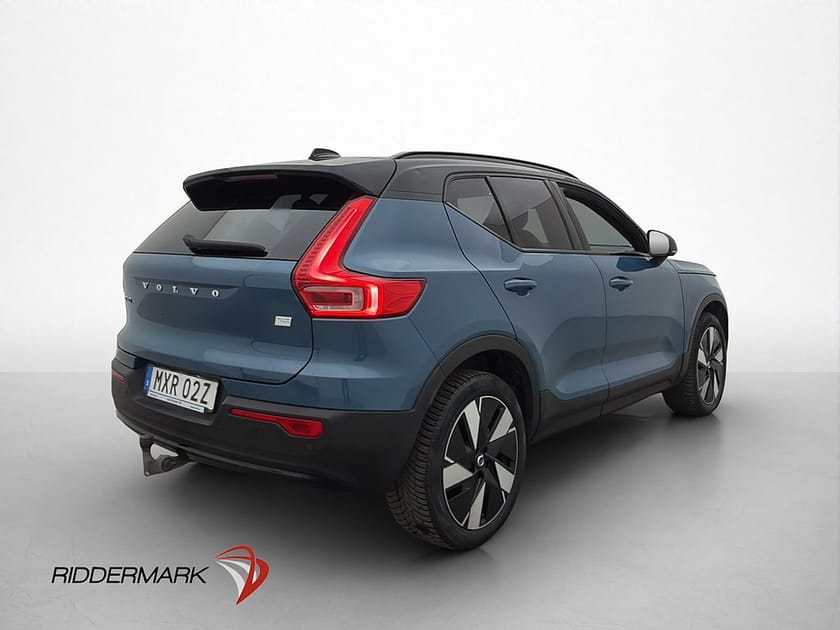 Bild 5 av Volvo XC40 Recharge Twin Plus Värmare Dragkrok Kamera MOMS