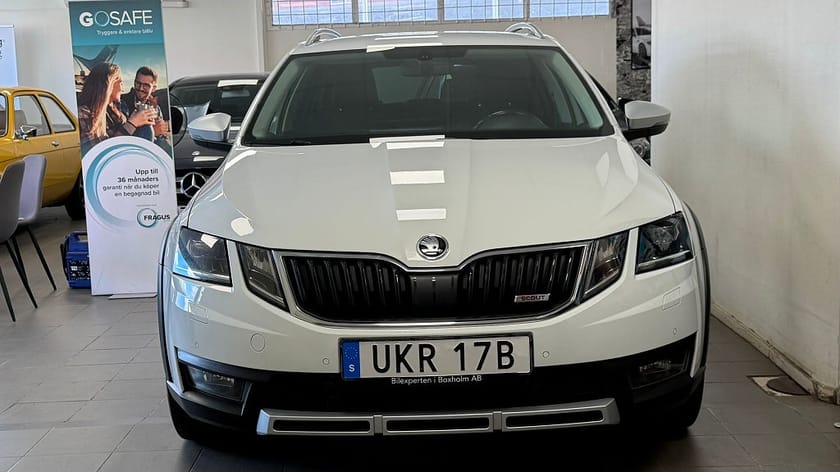 Bild 2 av Škoda Octavia Scout Skoda 2.0 TDI SCR 4x4 |Premium| Cockpit| Euro 6
