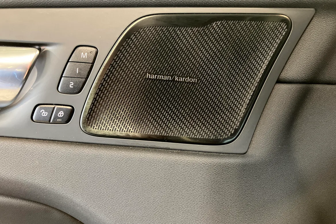 picture of a car