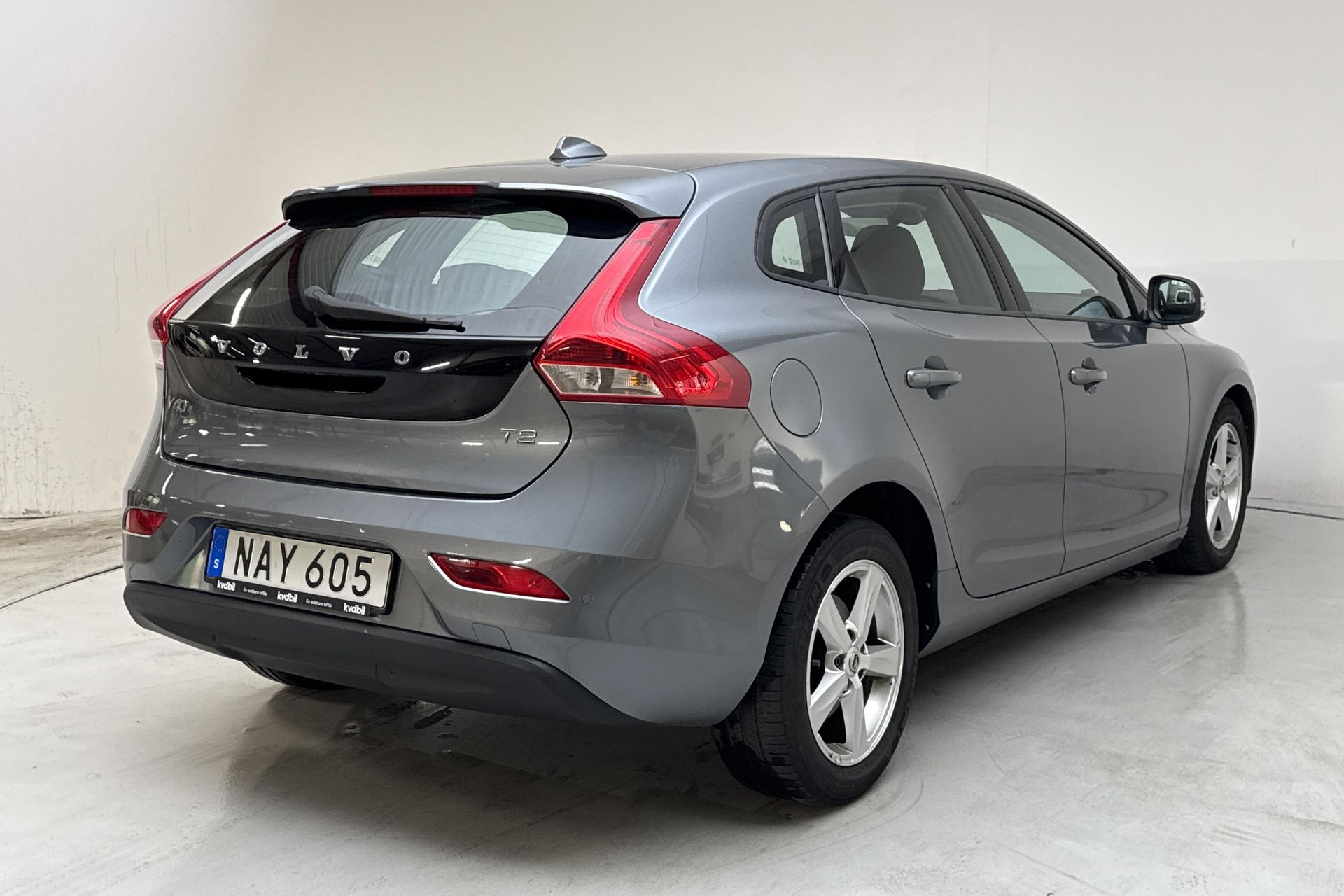 Volvo V40 T2 2017, bild 3/10