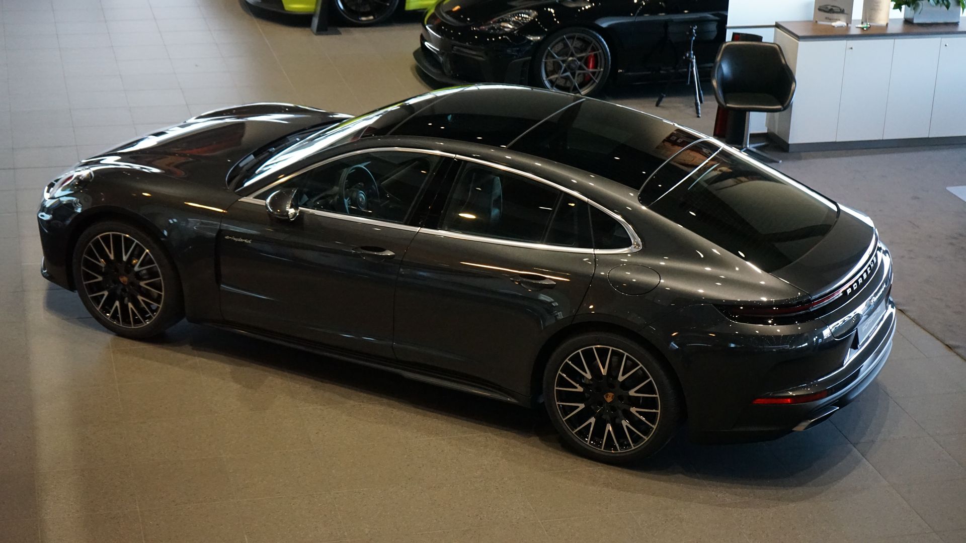 Porsche Panamera 4 E-Hybrid 2026, bild 3/7