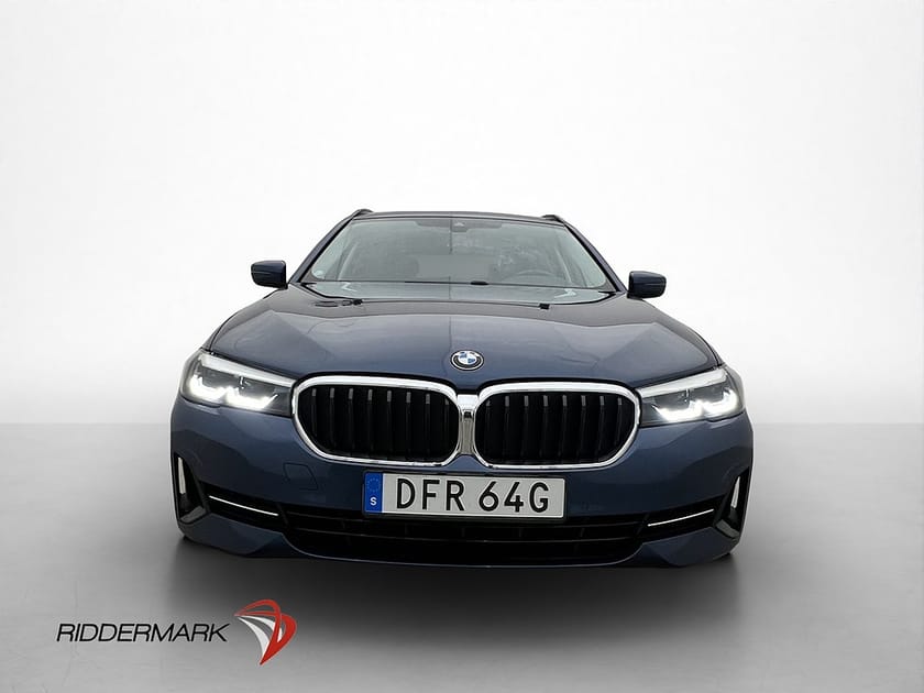 Bild 2 av BMW 530e xDrive Touring 530 Cockpit Kamera Skinn Navi Moms Drag