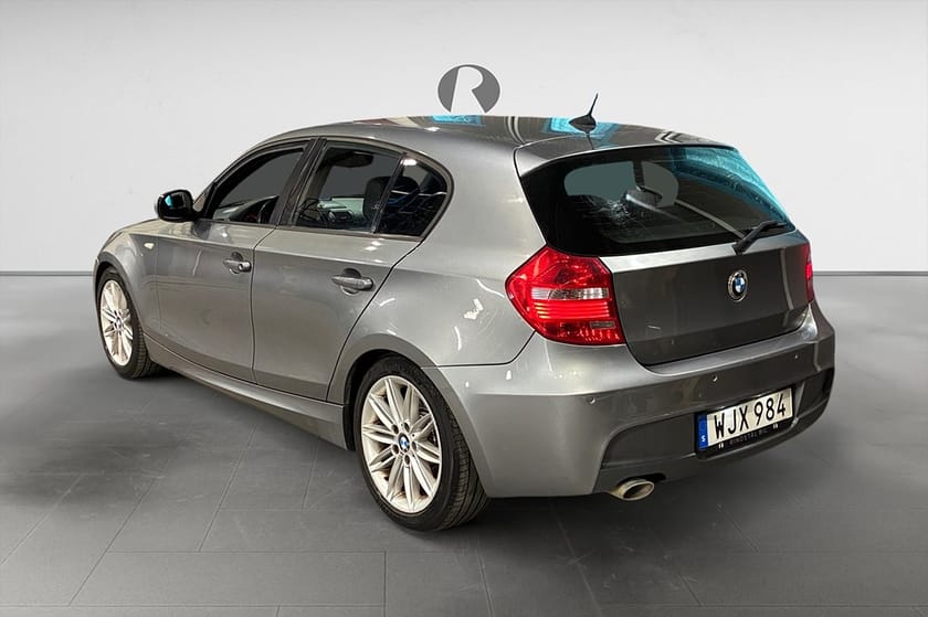 Bild 5 av BMW 118d 143 HK M-SPORT ADVANTAGE NAVI PDC FARTHÅLLARE 14400MIL