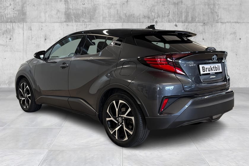 Bilde 3 av Toyota C-HR Hybrid 1,8i Loung Tech Bitone&Alcantara/Relax garanti