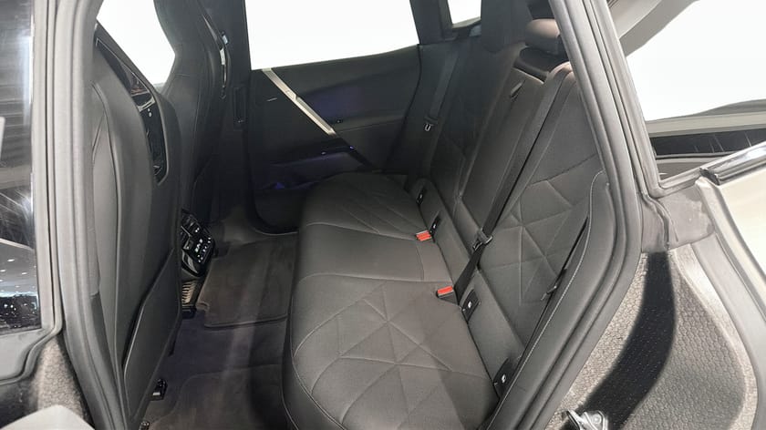 Bild 5 av BMW iX xDrive40 xDrive 40 Sportpaket Drag H/K Pano Skylounge