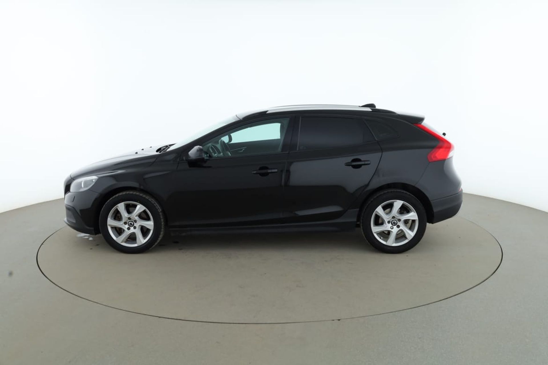 Volvo V40 Cross Country 2016, bild 2/36