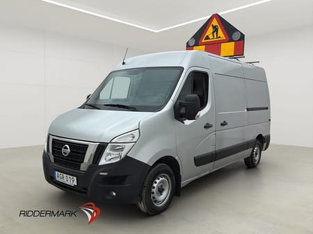 Nissan Interstar Skåpbil L2H2 Drag 2xDörrar D-Värm V-Inr Kamera MOMS