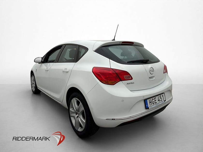 Bild 5 av Opel Astra 1.6 Manuell 115hk Enjoy Rattvärme P-Sensorer