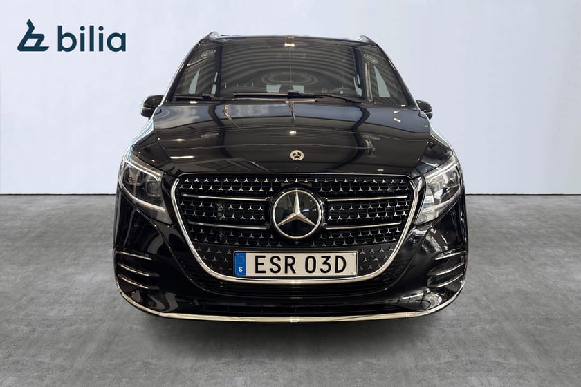 Bild 2 av Mercedes-Benz V 300d 4MATIC 3.2t AMG Avantgarde Drag 7-Sits