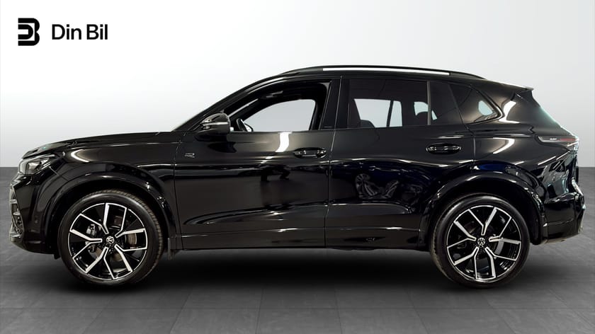 Bild 2 av Volkswagen Tiguan 2.0 TDI 193HK DSG R-Line / Värmare & Pano