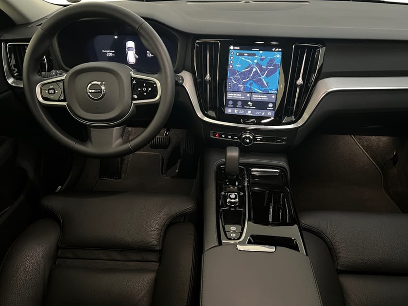 Bild 5 av Volvo V60 T6 Plus Dark Nordic Edition