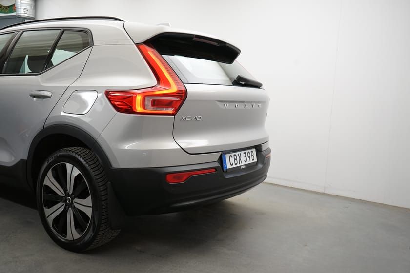 Bild 3 av Volvo XC40 Recharge Core Edition, Navigation, Baklucka elmanövrerad
