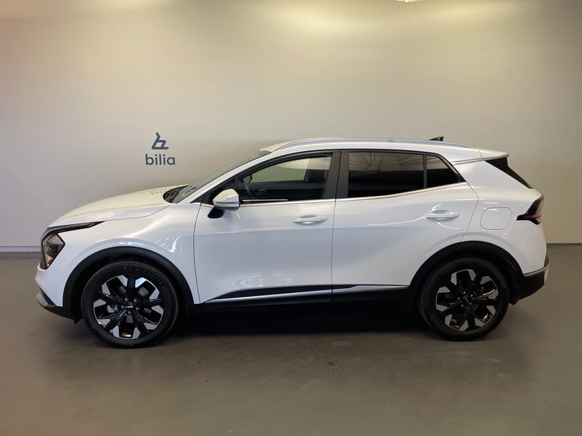 Bild 3 av Kia Sportage PHEV Action / Vinterhjul / Backkamera /
