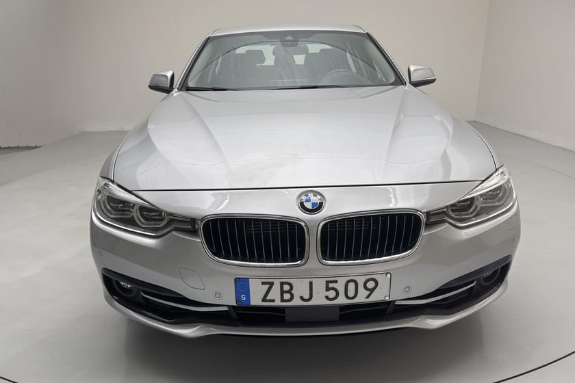 Bild 5 av BMW 330e Sedan
