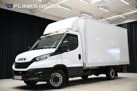 Iveco Daily 35-140 Chassi Cab 136HK Automat|Volymskåp|BG-Lyft|Sidodörr|Backkamera