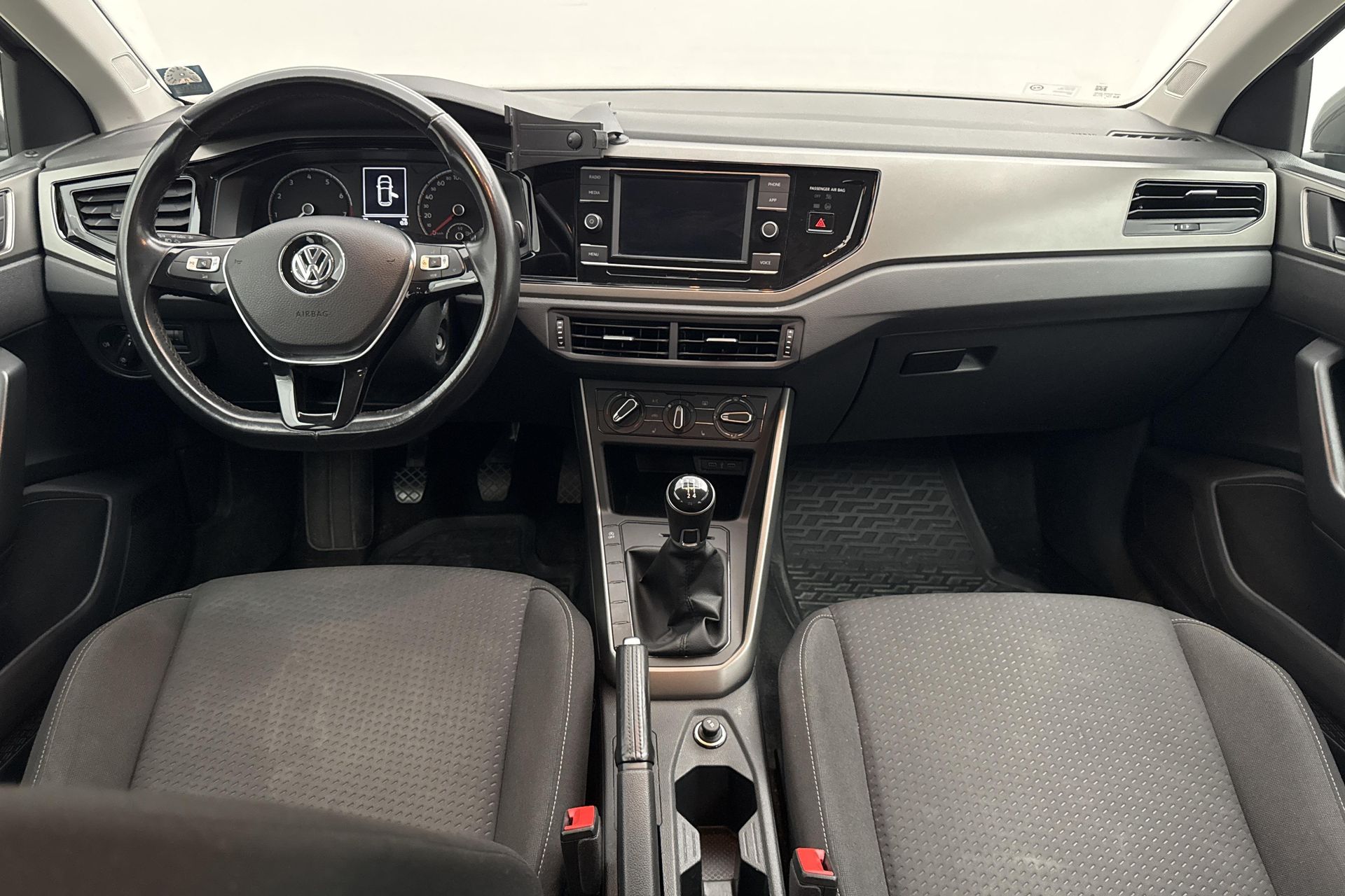 Volkswagen Polo 1.0 TSI OPF 2020, photo 7/10