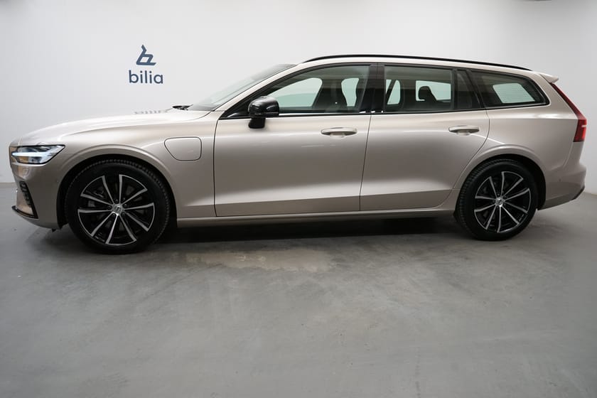 Bild 2 av Volvo V60 T6 Plus Dark Nordic Edition, Navigation, HarmanKardon PremiumSound