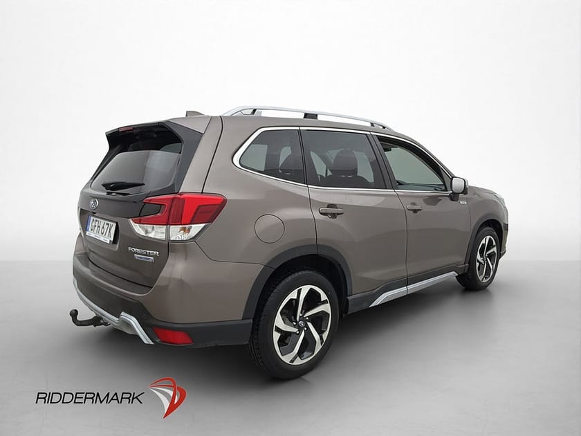 Bild 5 av Subaru Forester e-Boxer 150hk AWD Kamera Skinn Navi Drag