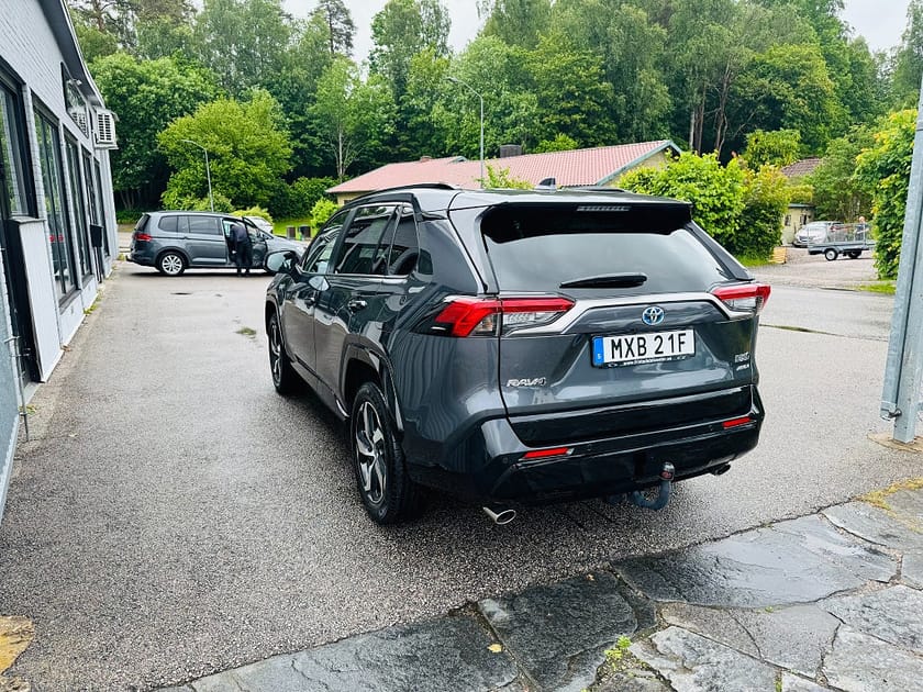 Bild 4 av Toyota RAV4 Plug-in Hybrid 306HK AWD X-EDITION JBL / DRAG