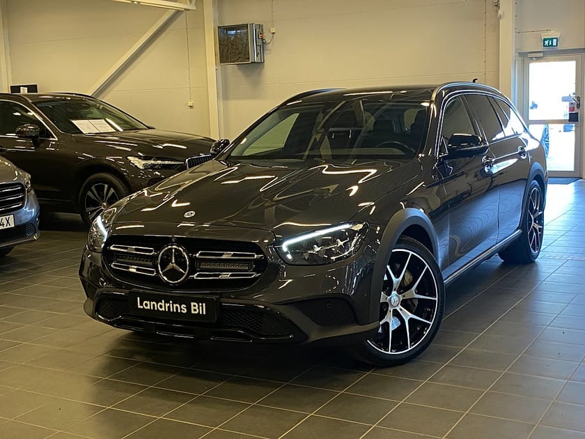Bild 1 av Mercedes-Benz E 400 d 4MATIC All-Terrain Avantgarde Premium