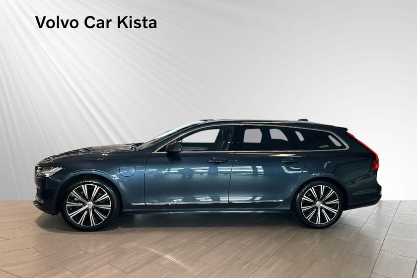 Bild 3 av Volvo V90 Recharge T6 Core Edition Läder B-Kamera Drag